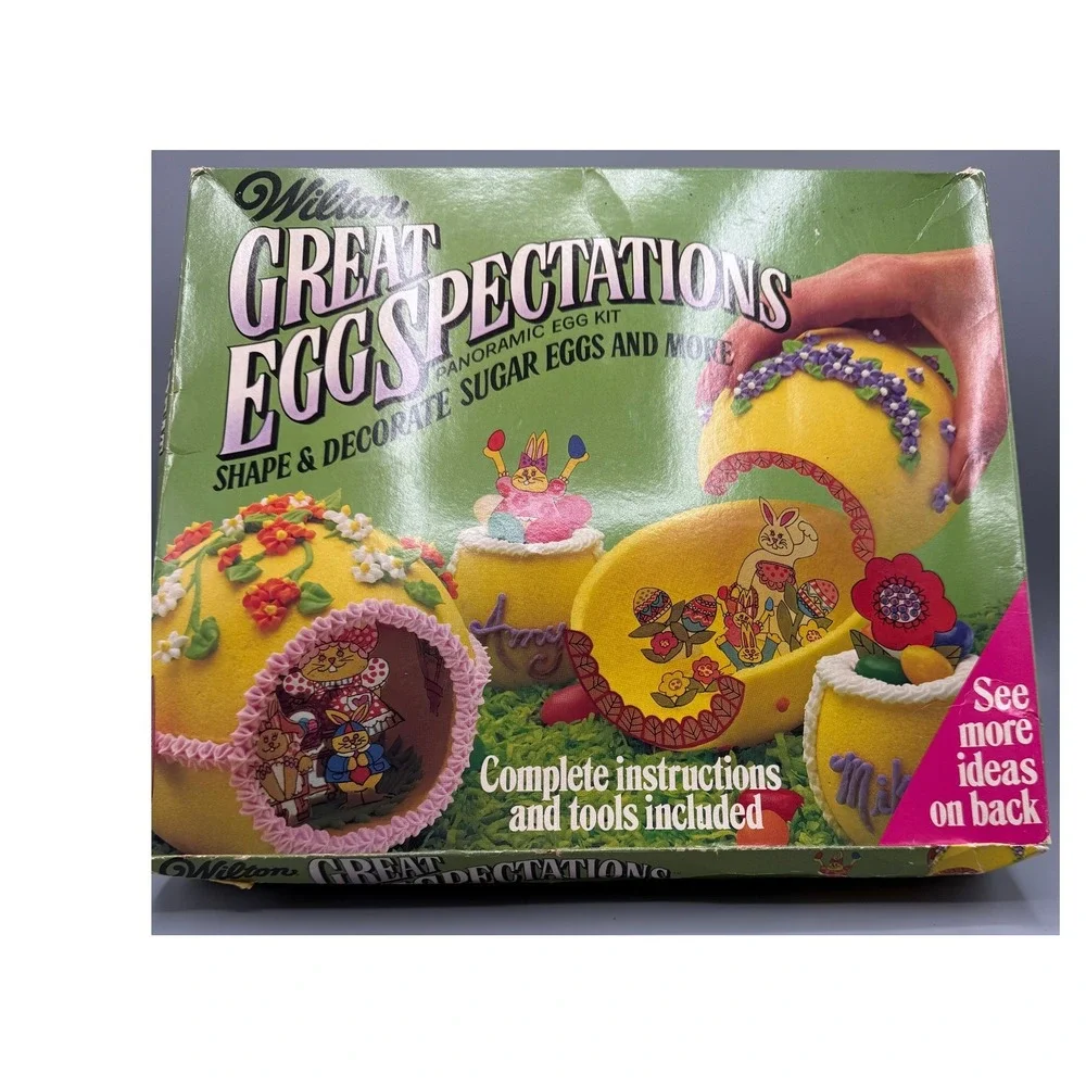 Vintage 1978 Wilton Great Eggspectations Panoramic Sugar Egg Decorating Kit 2114